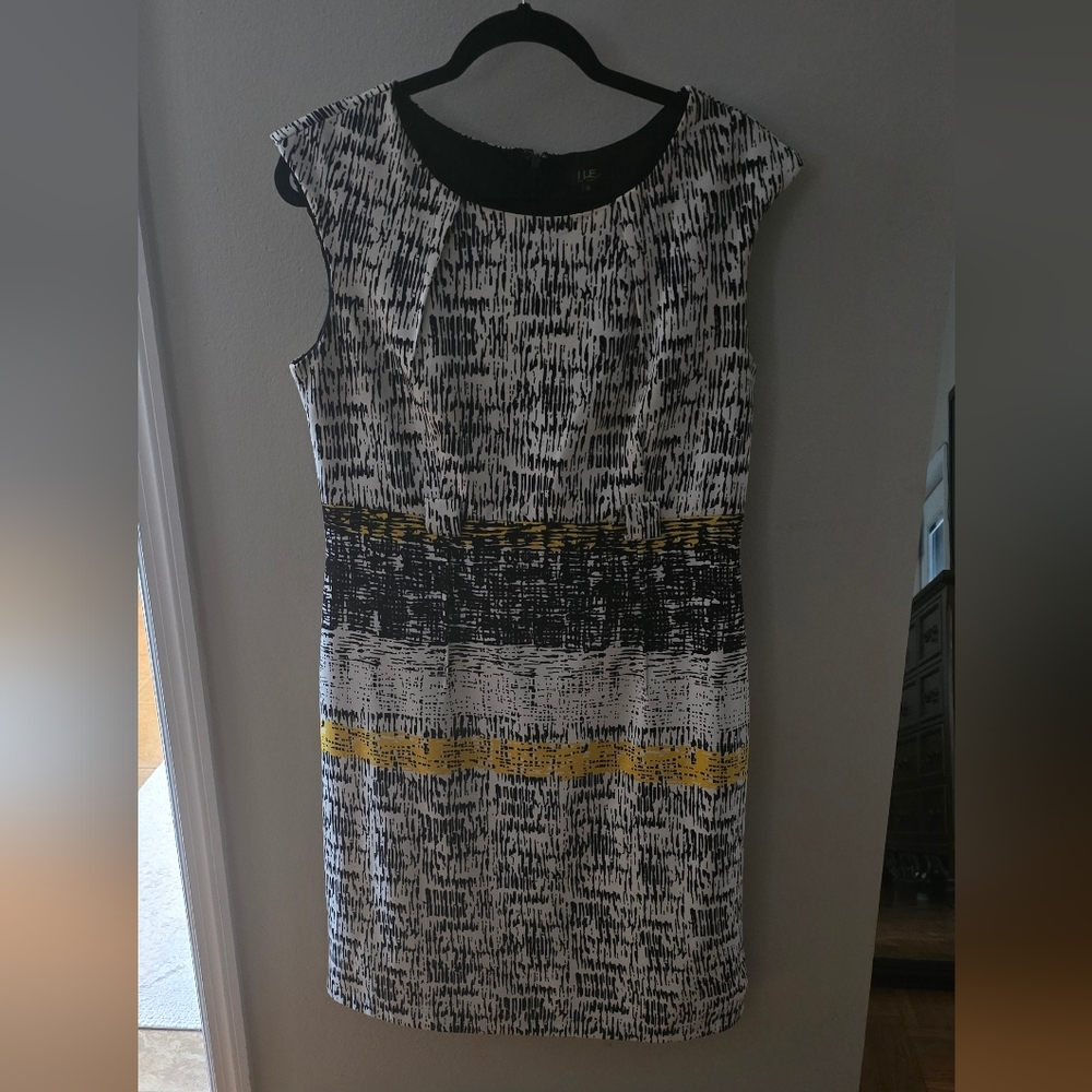 Stylish Black and Yellow Dress